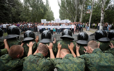 Tysiące rosyjskich żołnierzy odznaczonych za udział w wojnie w Donbasie