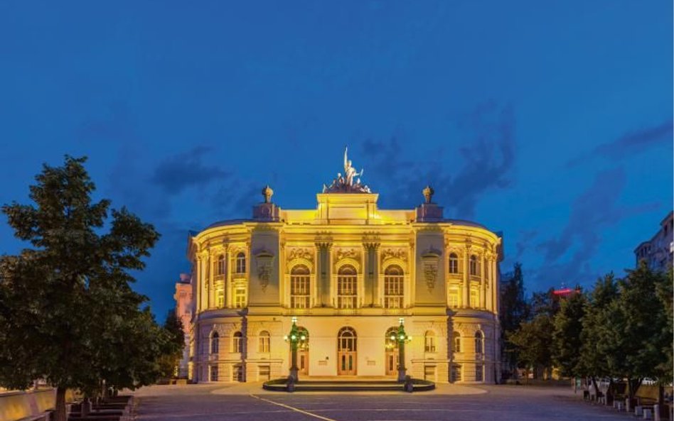 Politechnika Warszawska będzie realizować 80 doktoratów wdrożeniowych.