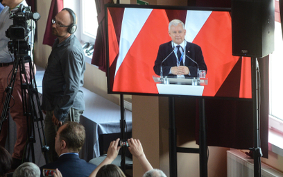 PiS (na zdjęciu prezes Jarosław Kaczyński) uznało, że ta bitwa może przynieść tylko porażkę. Ważniej