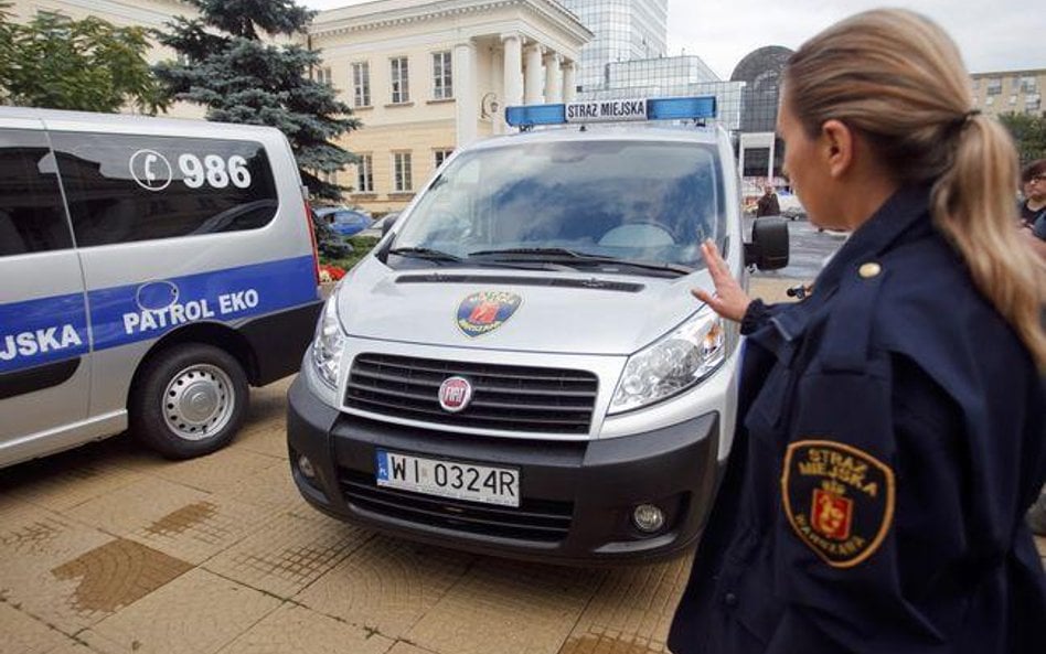 Podatek od środków transportu: Gmina nie może zwolnić właścicieli pojazdów, a jedynie określone pojazdy