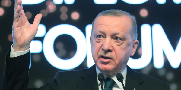 Erdogan: Przyczyną wojny Rosji z Ukrainą była bezczynność Zachodu w sprawie inwazji na Krym w 2014 r.