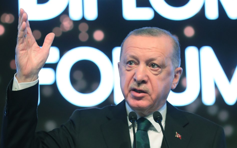 Erdogan: Przyczyną wojny Rosji z Ukrainą była bezczynność Zachodu w sprawie inwazji na Krym w 2014 r.