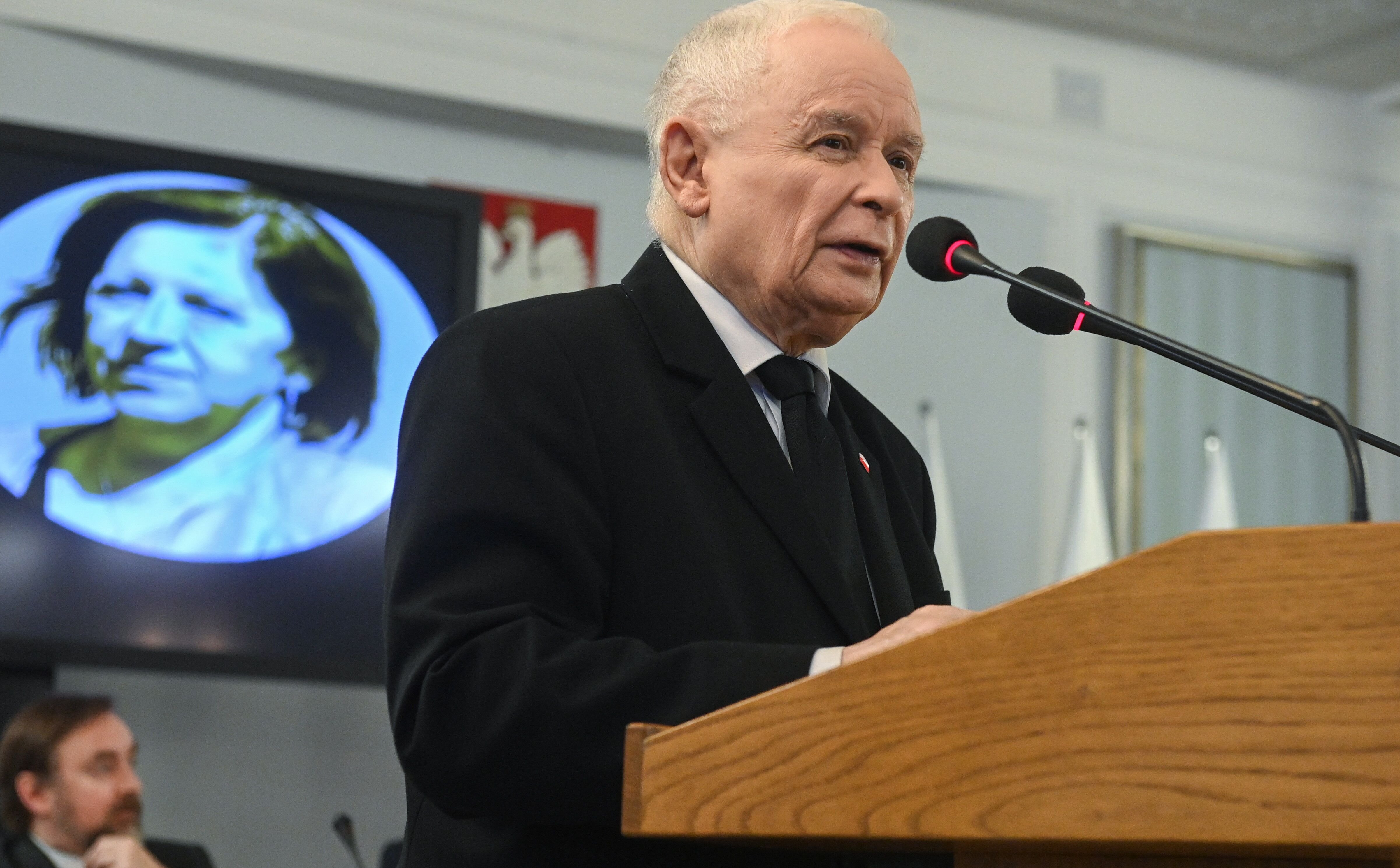 Jarosław Kaczyński mówi o dożywociu dla Romana Giertycha. Albo o „wyższym wymiarze kary”