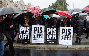 Poznań: Zatrzymania po czarnym proteście