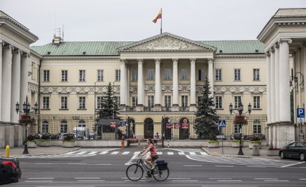 Warszawa: Z pustego nikt nie naleje