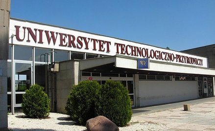 Panika wśród studentów, jedna osoba nie żyje