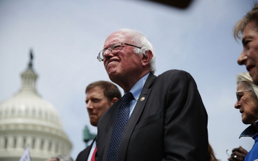 Bernie Sanders ostrzega przed likwidacją Obamacare: Tysiące Amerykanów umrą