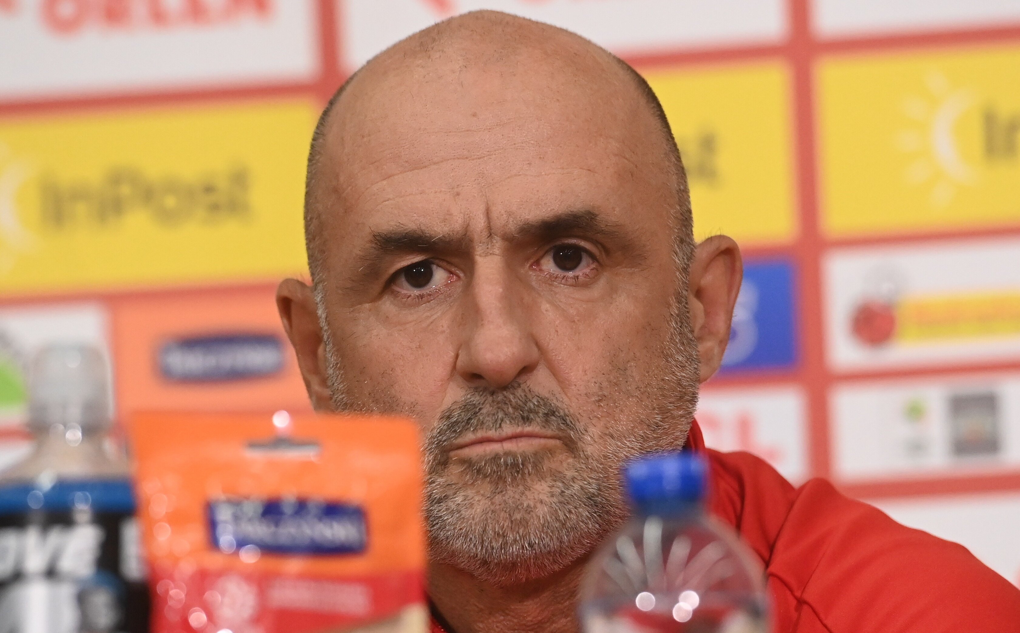 Konflikt Michała Probierza z Robertem Lewandowskim. Po konferencji jeszcze więcej pytań