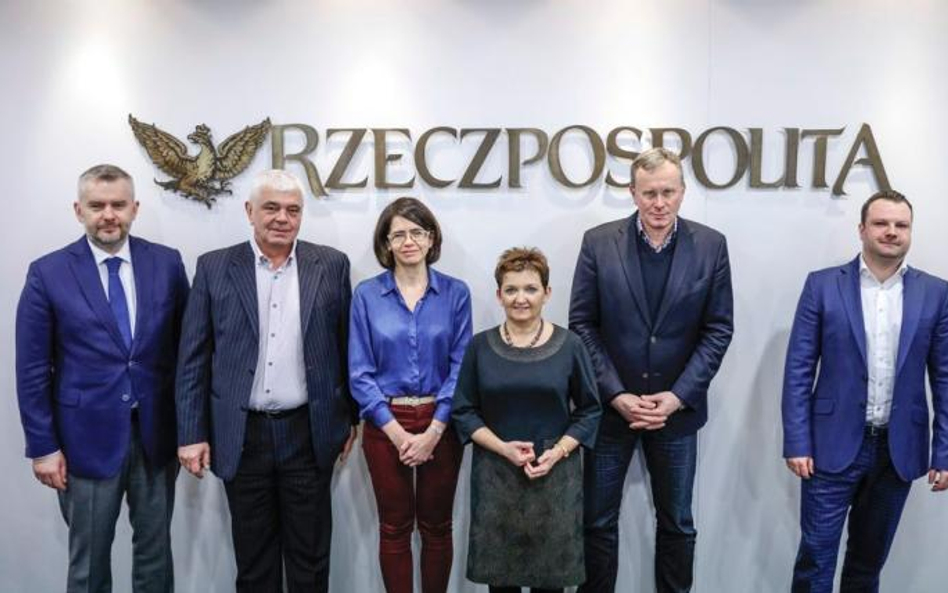 Sami urzędnicy nie poradzą sobie z cyfryzacją. Nie mają tyle wiedzy i doświadczenia. Dlatego warto z