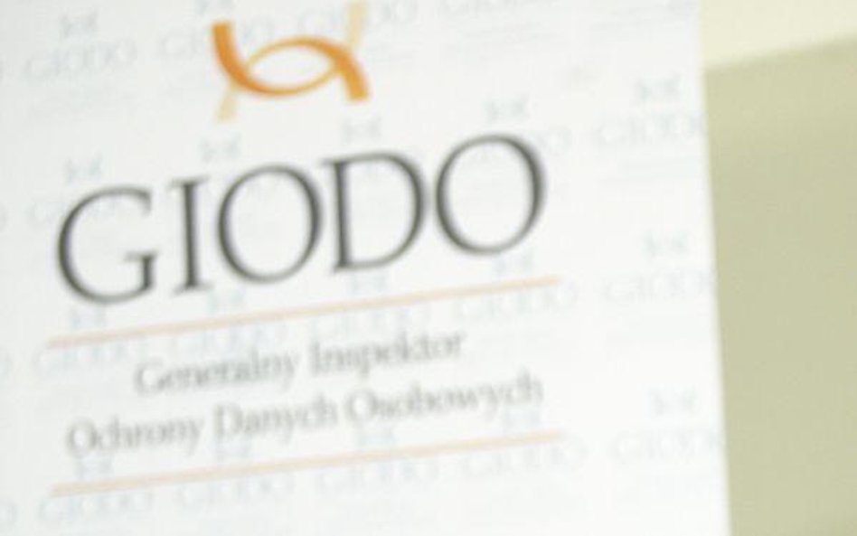 Adresy członków zarządu fundacji nie będą publiczne
