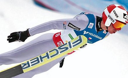 Kamil Stoch szósty raz w karierze stanął na podium Pucharu Świata. Gregor Schlierenzauer, drugi w pi