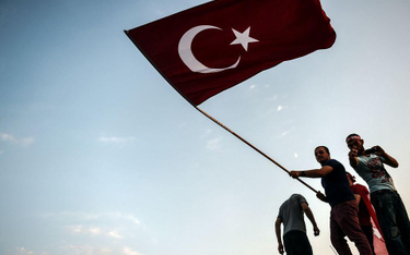 Turcja: Walka z IS za potępienie Kurdów