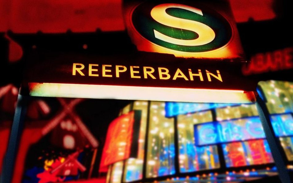 Reeperbahn w Hamburgu – najsłynniejsza w Niemczech ulica płatnego seksu