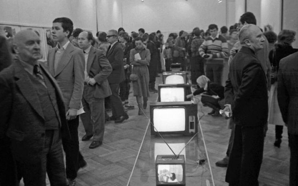 Popularyzacja sztuki może wyrwać społeczeństwo z otępienia