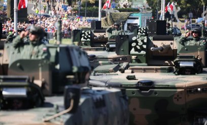 Defilada na Wisłostradzie