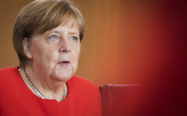 Afera z azylami. Opozycja żąda wyjaśnień od Merkel
