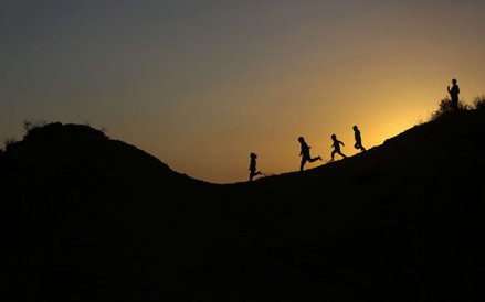 20 stycznia, Gaza. Palestyńskie dzieci z obozu dla uchodźców w Chan Junus.