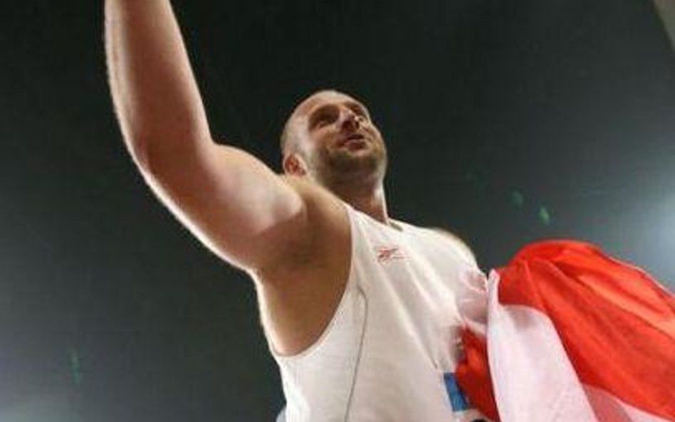 Srebrny medalista w rzucie dyskiem, Piotr Małachowski, podczas Igrzysk Olimpijskich w Pekinie