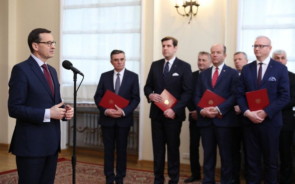 Radziwiłł, Sprawka, Mikołajczyk, Bocheński. Premier powołał wojewodów