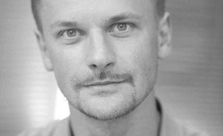 Mariusz Dąbrowski z Departamentu Świadczeń Rodzinnych w MPiPS