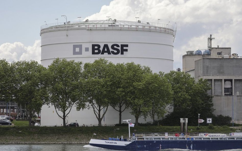 BASF redukuje zatrudnienie o 6 tys. stanowisk