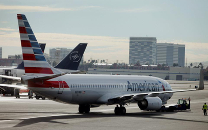 American Airlines - awaryjne lądowanie po awanturze