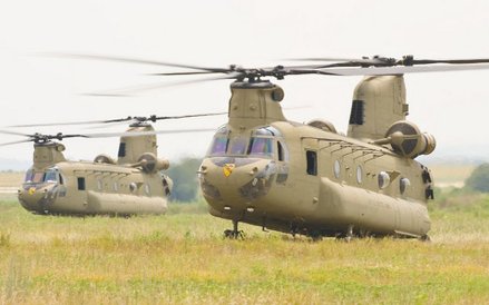 Do Powidza zostanie przywiezionych ok. 10 ciężkich dwuwirnikowych śmigłowców transportowych Chinook