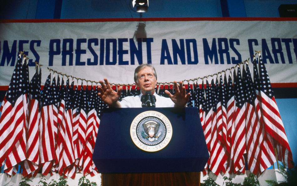 Prezydent USA Jimmy Carter przemawia z okazji Dnia Niepodległości. Merced Community College, Merced 