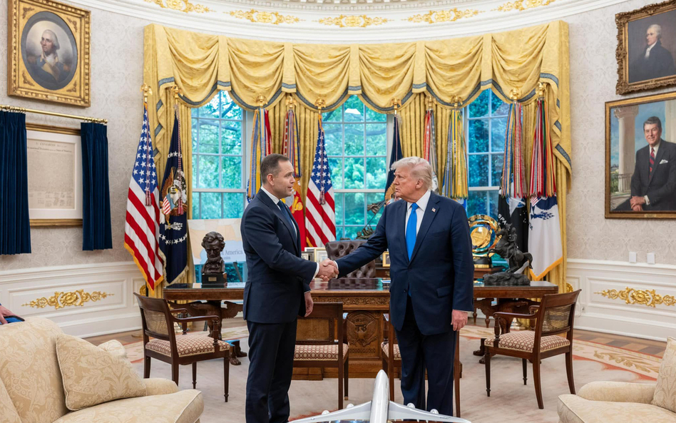 Karol Nawrocki, popierany przez PiS kandydat na prezydenta, spotkał się z prezydentem USA Donaldem T