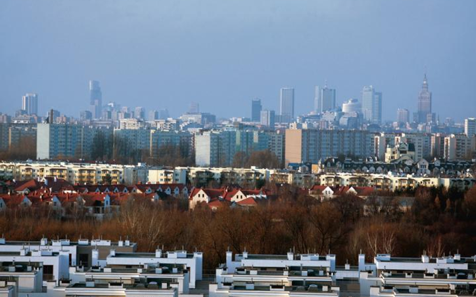 Średnie stawki najmu przekraczają w Warszawie 40 zł za mkw., a w pozostałych dużych miastach wynoszą