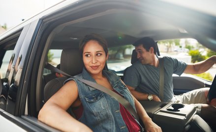 Oszczędna jazda – techniki, o których warto pamiętać na co dzień