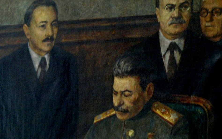 Obraz z muzeum w Kozłówce. Bolesław Bierut (z lewej) i Józef Stalin