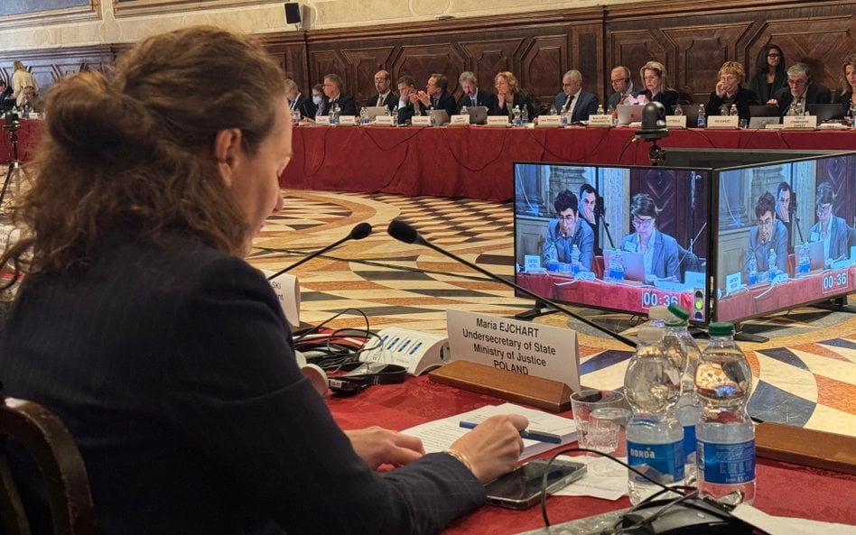 Maria Ejchart, podsekretarz stanu w Ministerstwie Sprawiedliwości, podczas wystąpienia na posiedzeni