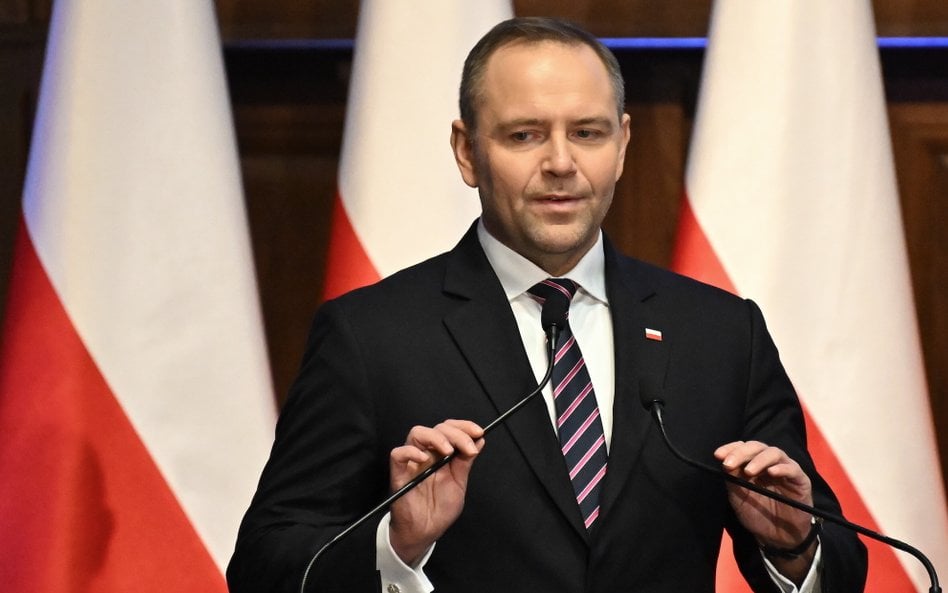 Nowy prezes NIK nagle wstrzymuje publikację kontroli IPN z czasów Karola Nawrockiego