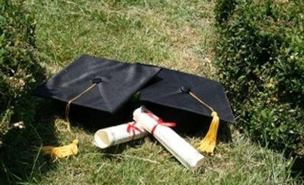 Stypendia dla uczniów: najpierw program, potem zasady przyznawania