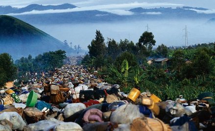 Uchodźcy rwandyjscy powracający z Konga w 1996 r.