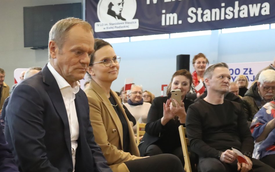 Donald Tusk i Wioletta Paprocka-Ślusarska