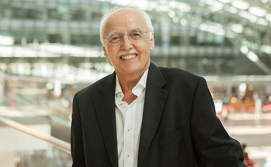 Horst Werner Opaschowski współpracował jako ekspert m.in. z Willy'ego Brandtem, Helmutem Kohlem i An