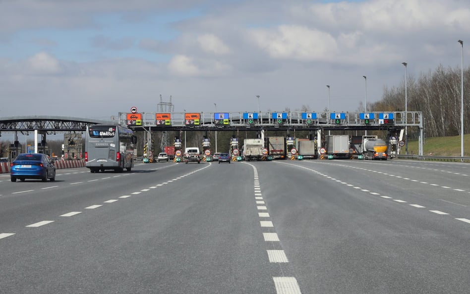 Obiecane przez PiS bezpłatne autostrady dla samochodów osobowych mogą się okazać bardzo kosztowne