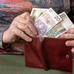 Polacy są pogodzeni z losem biednego emeryta