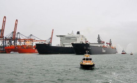 Statek "Pieter Schelte" w Rotterdamie w styczniu 2015 r. (Fot. FaceMePLS/Lic. 3.0)