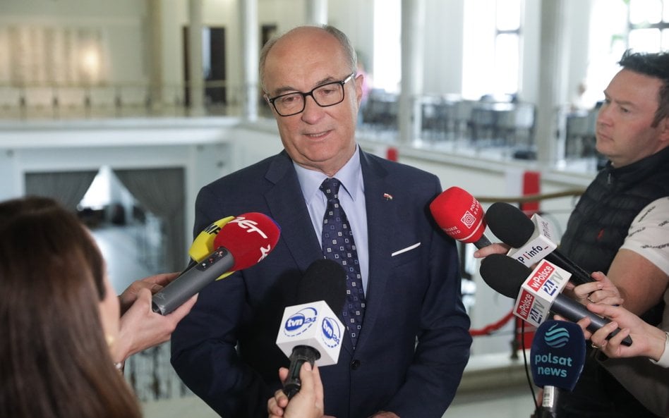 Włodzimierz Czarzasty zapowiada zmiany w rencie wdowiej. Zakładają wzrost świadczenia do 50 proc. od