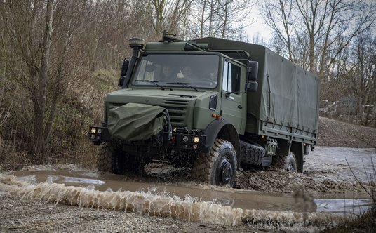 Mercedes Unimog U5000