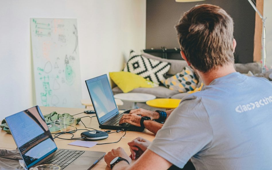 Stres na tle zawodowym odczuwa 22 proc. Polaków – to znacznie mniej niż w Europie czy na świecie, gd