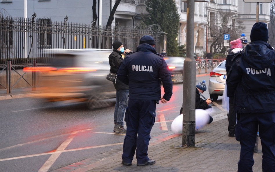 Policja podczas interwencji