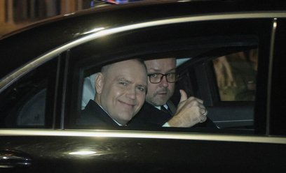 Karol Nawrocki w drodze do Pałacu Prezydenckiego
