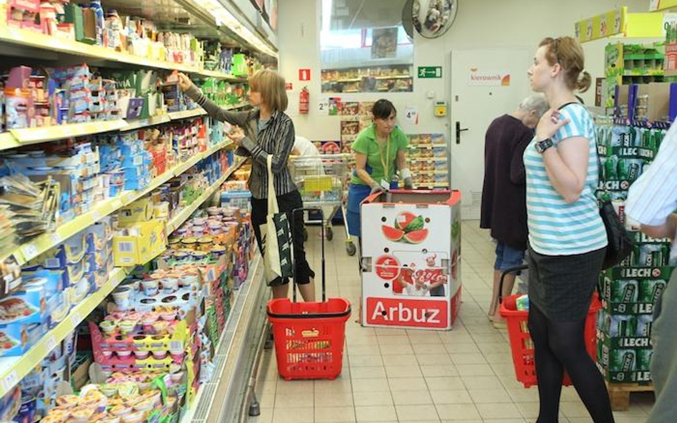 Trwa pogrom małych sklepów