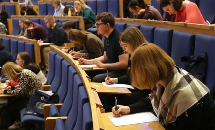 W rekrutacji na rok 2025/2026 najwięcej zgłoszeń wpłynęło na psychologię