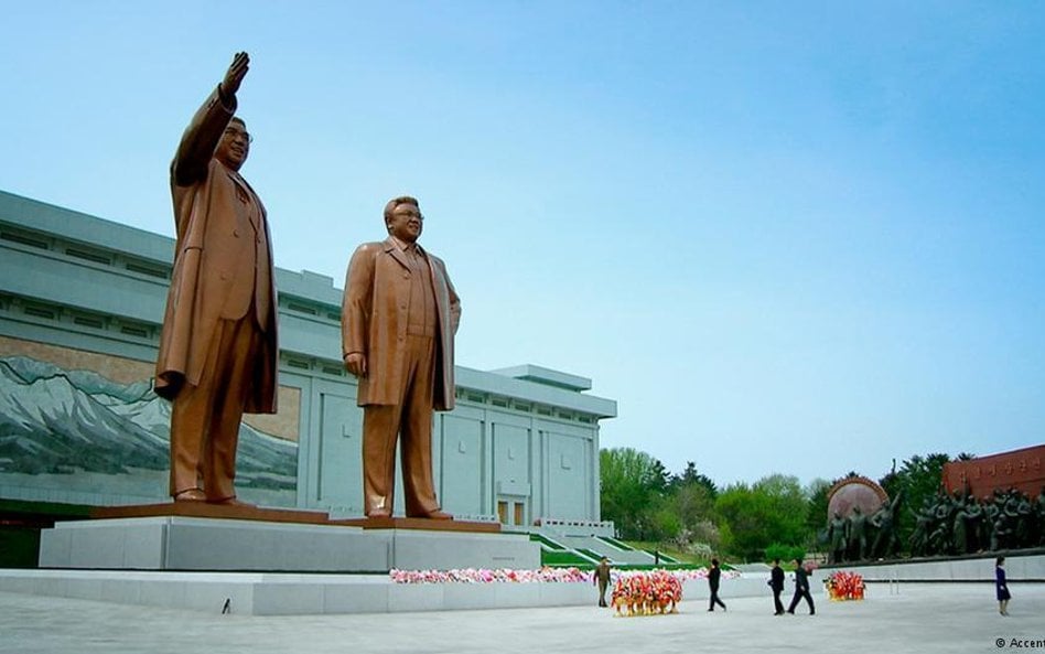 „Isang Yun w Korei Północnej i Południowej"
