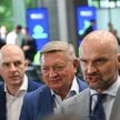 Pełnomocnik przedsiębiorców ds. deregulacji Rafał Brzoska (P) a także Wojciech Kostrzewa - prezes Po